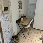 Joli Hypercentre T2, Classe Meuble De Tourisme 3 Avec Parking Gratuit *