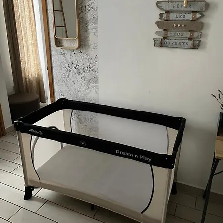 Joli Hypercentre T2, Classe Meuble De Tourisme 3 Avec Parking Gratuit * Beziers