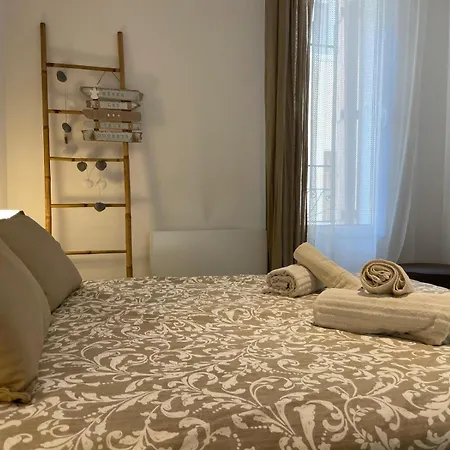 Apartment Joli Hypercentre T2, Classe Meuble De Tourisme 3 Avec Parking Gratuit *