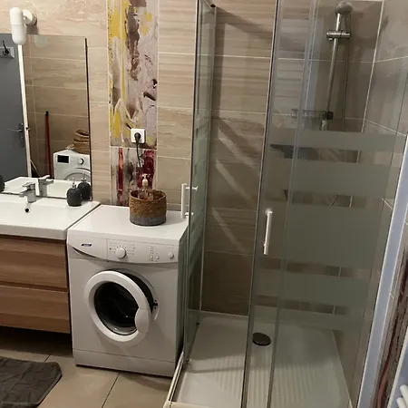 Joli Hypercentre T2, Classe Meuble De Tourisme 3 Avec Parking Gratuit Apartment Beziers