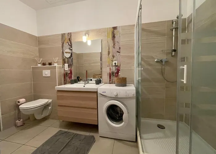 Joli Hypercentre T2, Classé Meublé De Tourisme 3 Avec Parking Gratuit Apartamento