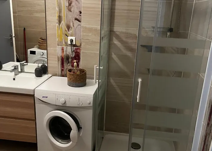 Joli Hypercentre T2, Classé Meublé De Tourisme 3 Avec Parking Gratuit Apartamento Béziers